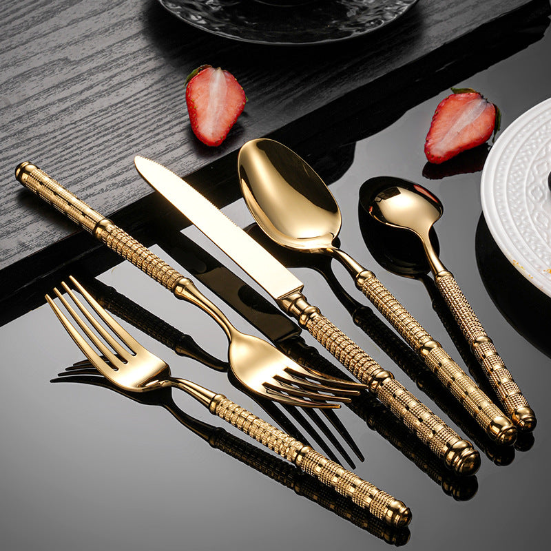 France Embossed Vintage Luxury Gilded Flatware Set | 3CARATS