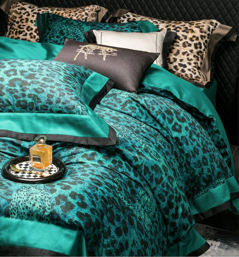 Vintage Leopard Egyptian Cotton 4-Piece Bedding Set | 3CARATS