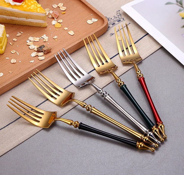 AURORIA Luxury Roman Column Design Cutlery | 3CARATS