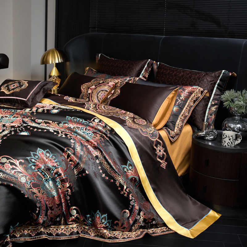 Black Exquisite jacquard Silk Satin Cotton Bedding Set | 3CARATS