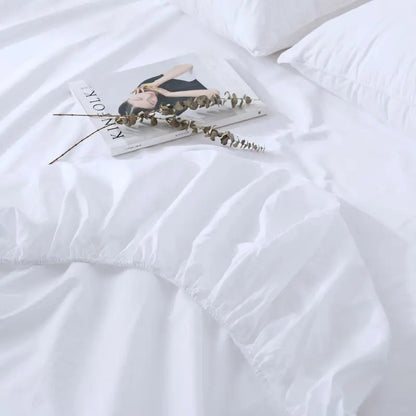 Degella Luxury Stripe Egyptian Cotton White Bedding Set | 3CARATS