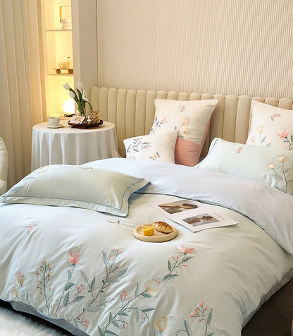Elegant Floral Embroidered Cotton Bedding Set | 3CARATS