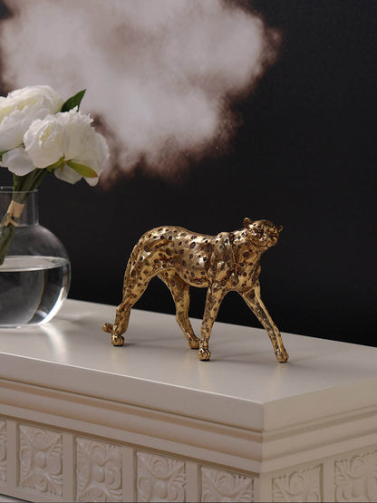 Golden Exquisite Leopard Art Ornament | 3CARATS
