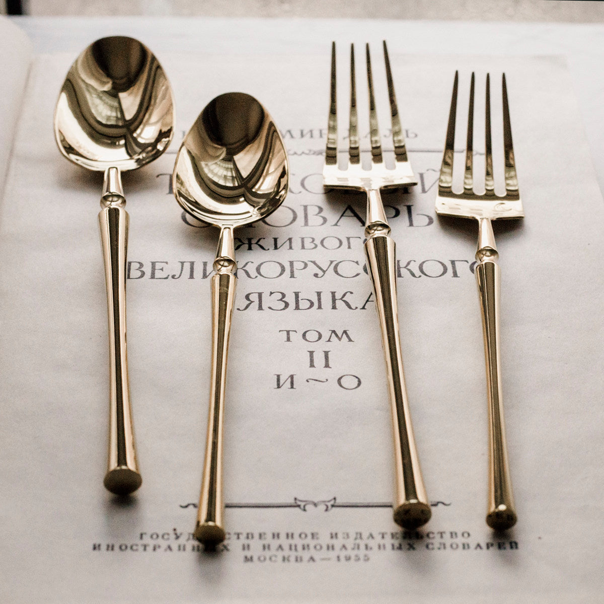 Frace Titanium Gold Slim Waist Cutlery Set | 3CARATS