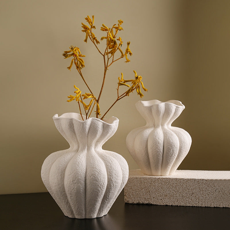 French Elegant Petal-Shaped Ceramic Vase | 3CARATS