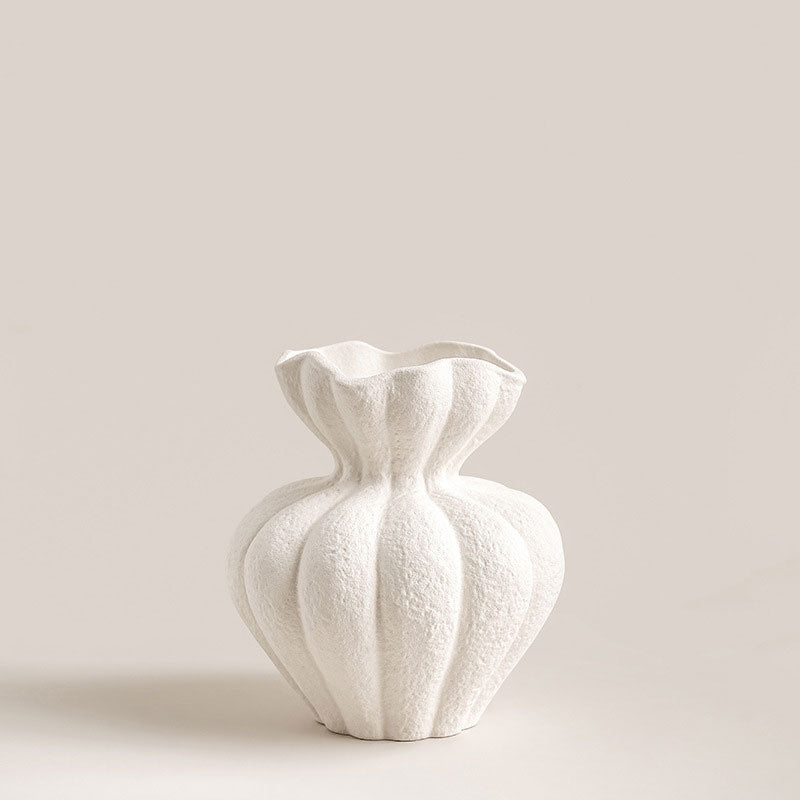 French Elegant Petal-Shaped Ceramic Vase | 3CARATS