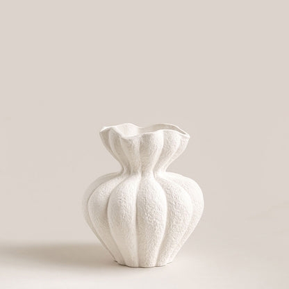 French Elegant Petal-Shaped Ceramic Vase | 3CARATS