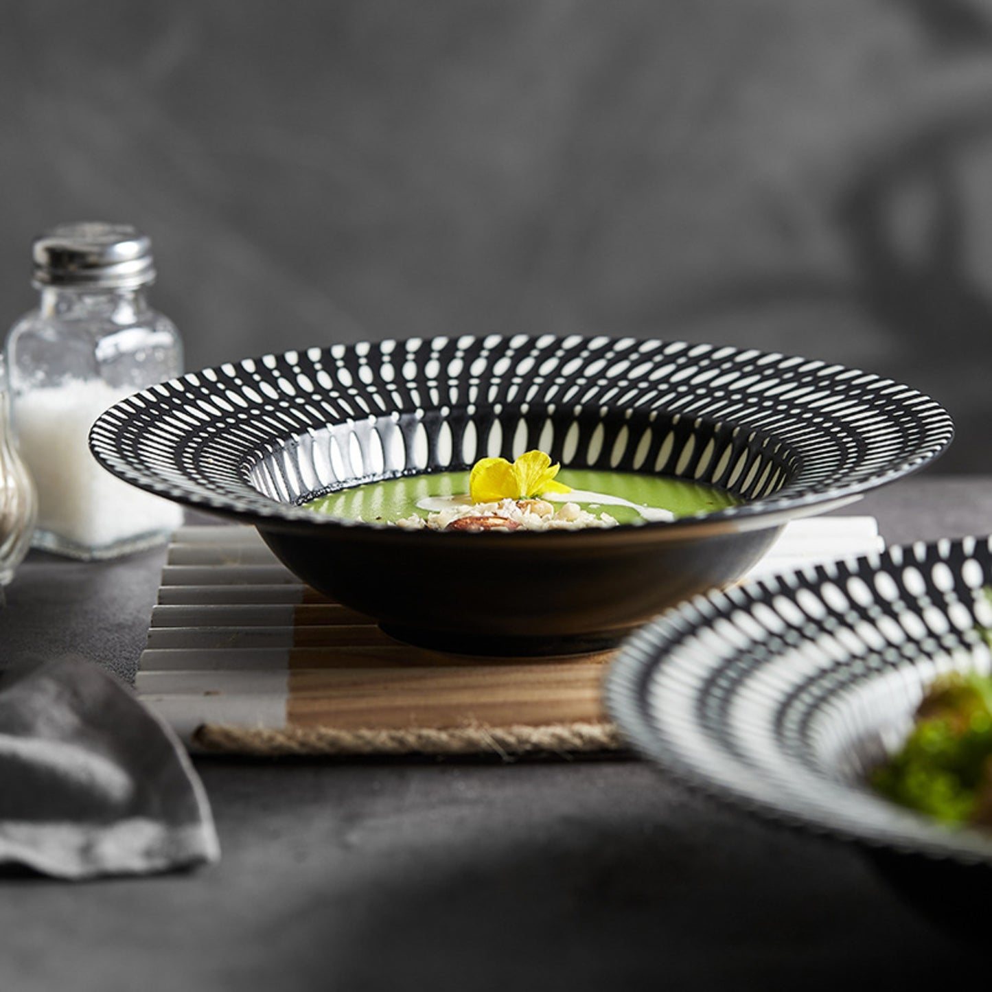 French Hat Ceramic Serving Plates | 3CARATS