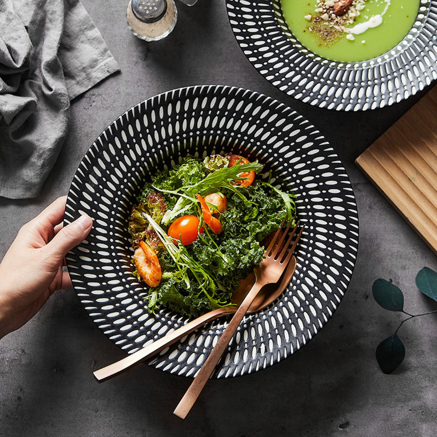 French Hat Ceramic Serving Plates | 3CARATS