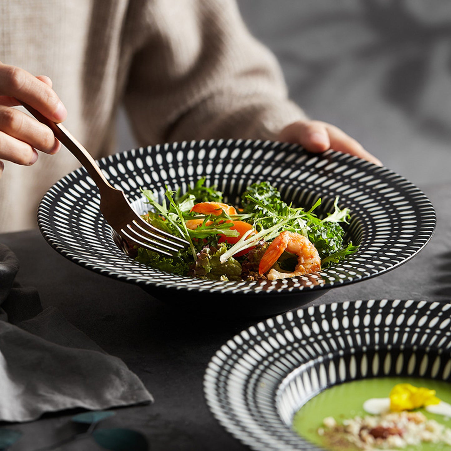 French Hat Ceramic Serving Plates | 3CARATS