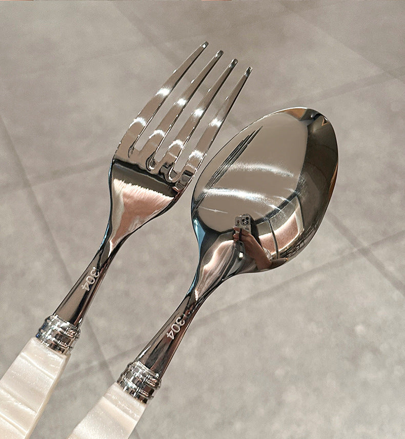 French Nacre Flatware Set with Nacreous Luster | 3CARATS