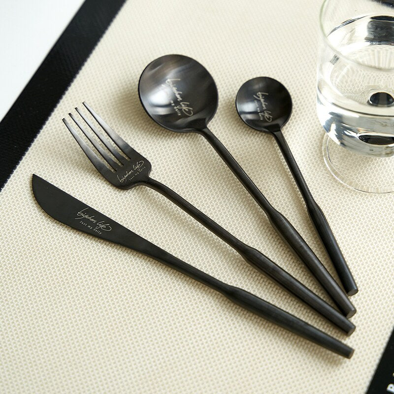 LUCIEN Round Handle Stainless Steel Cutlery Set | 3CARATS