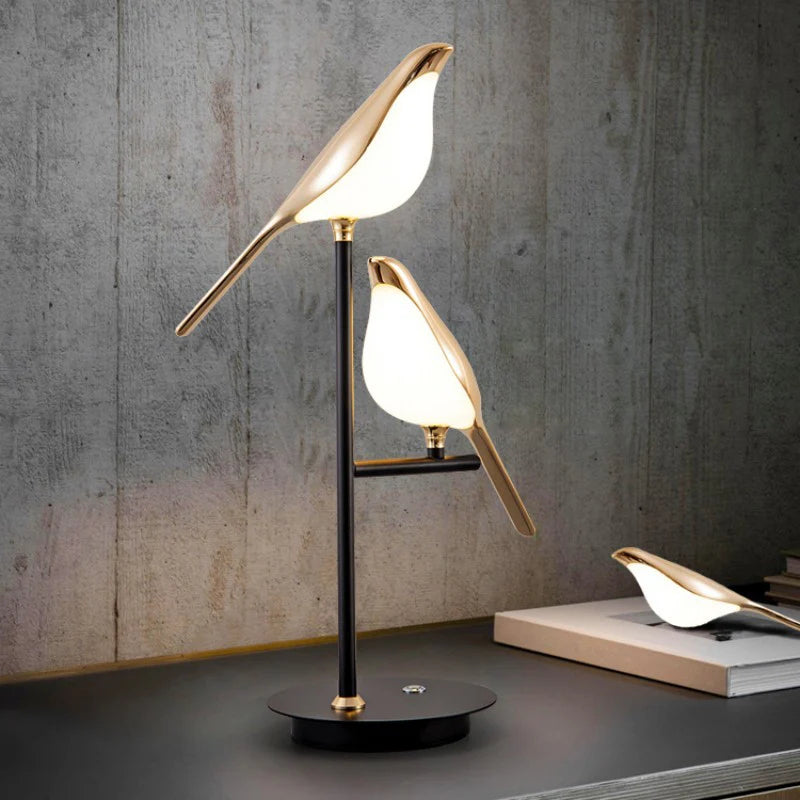Magpie Muse Table Lamp | 3CARATS