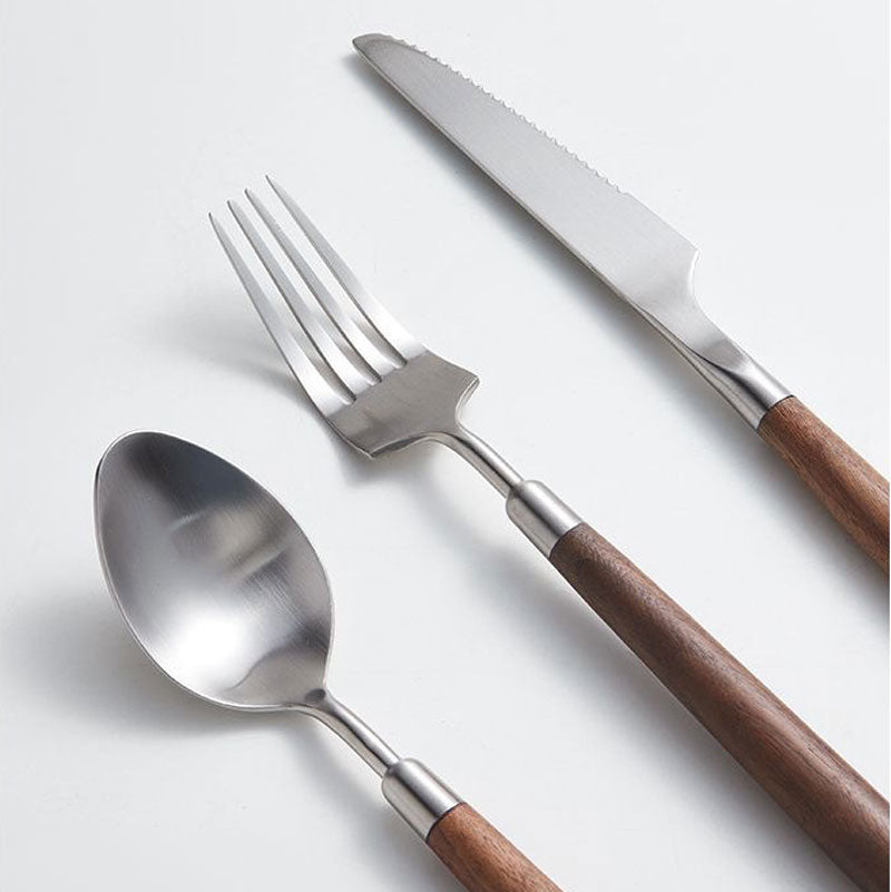 Minimalist Walnut Wood Flatware Set | 3CARATS