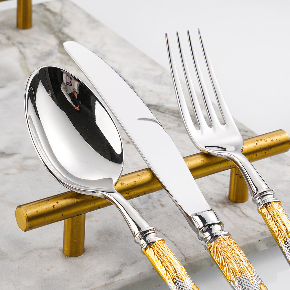 Premium Wheat Embossed Handle Forged Steak Cutlery Set | 3CARATS
