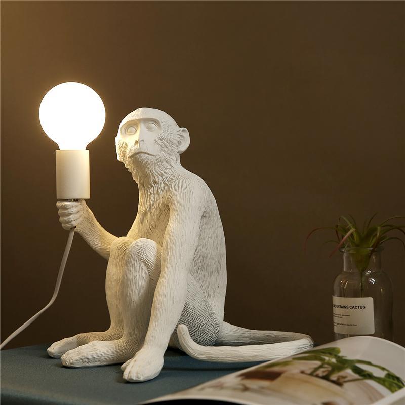 Matteo Monkey Wall Light | 3CARATS
