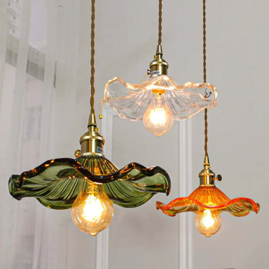 Retro Flower Glass Pendant Light | 3CARATS