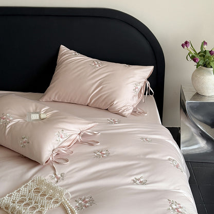 Soft Cotton Rose Sweetheart Embroidered Bedding Set | 3CARATS