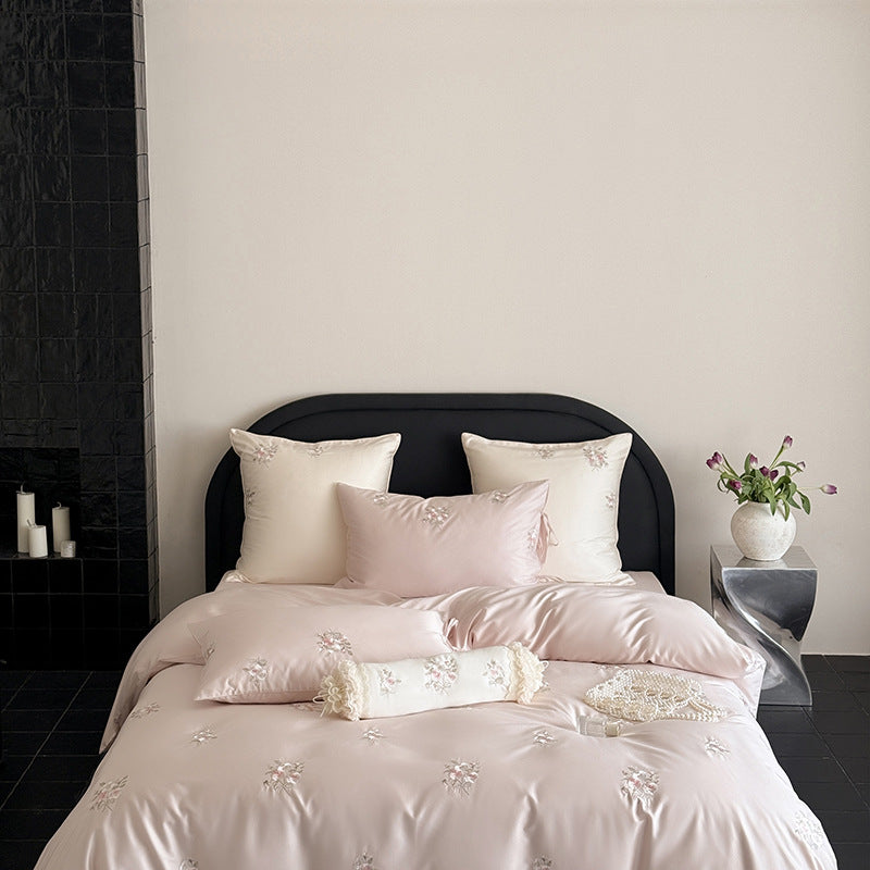 Soft Cotton Rose Sweetheart Embroidered Bedding Set | 3CARATS