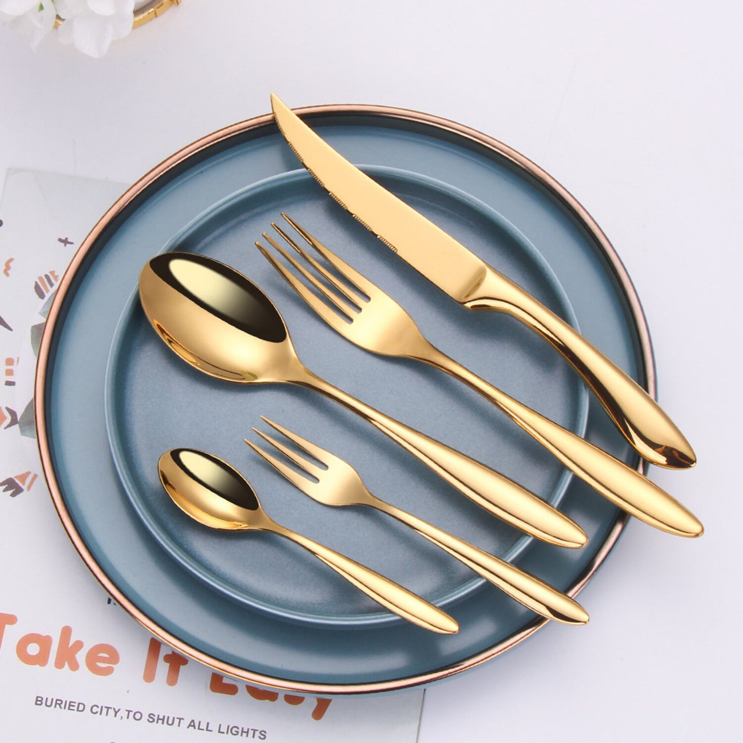 Swiss Inspired Luxury Cutlery Set | 3CARATS