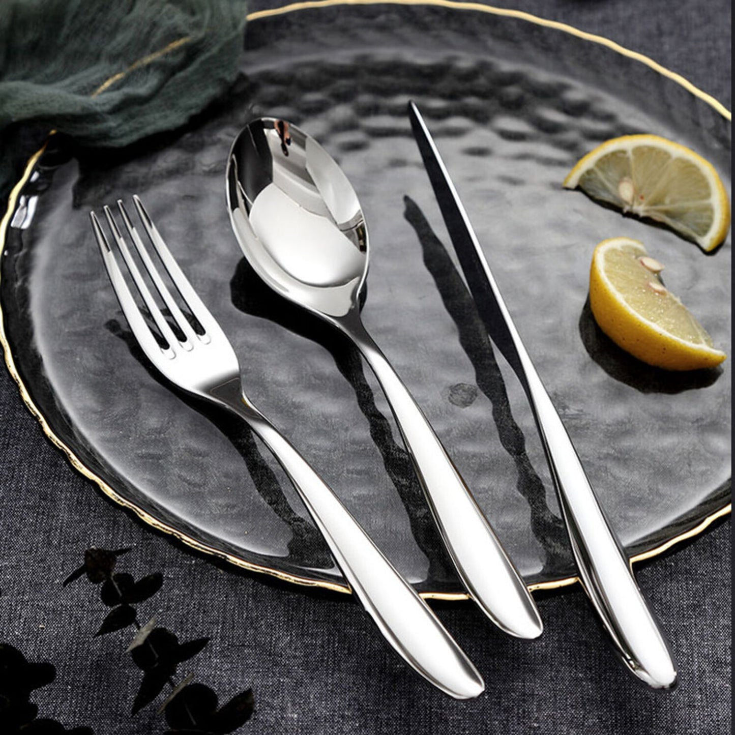 Swiss Inspired Luxury Cutlery Set | 3CARATS
