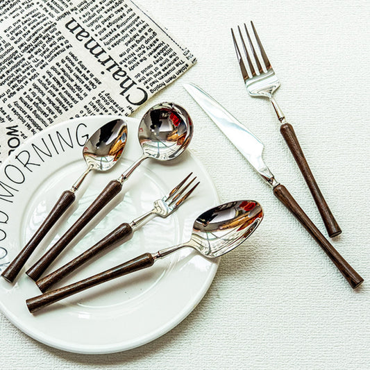 Vintage Chicken-Wing Wood Handle Cutlery Set | 3CARATS